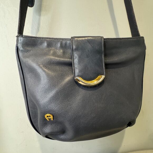 Etienne Aigner Handbags - Vintage Etienne Aigner Slate/Navy Leather Crossbody Bag – Timeless Grandmacore